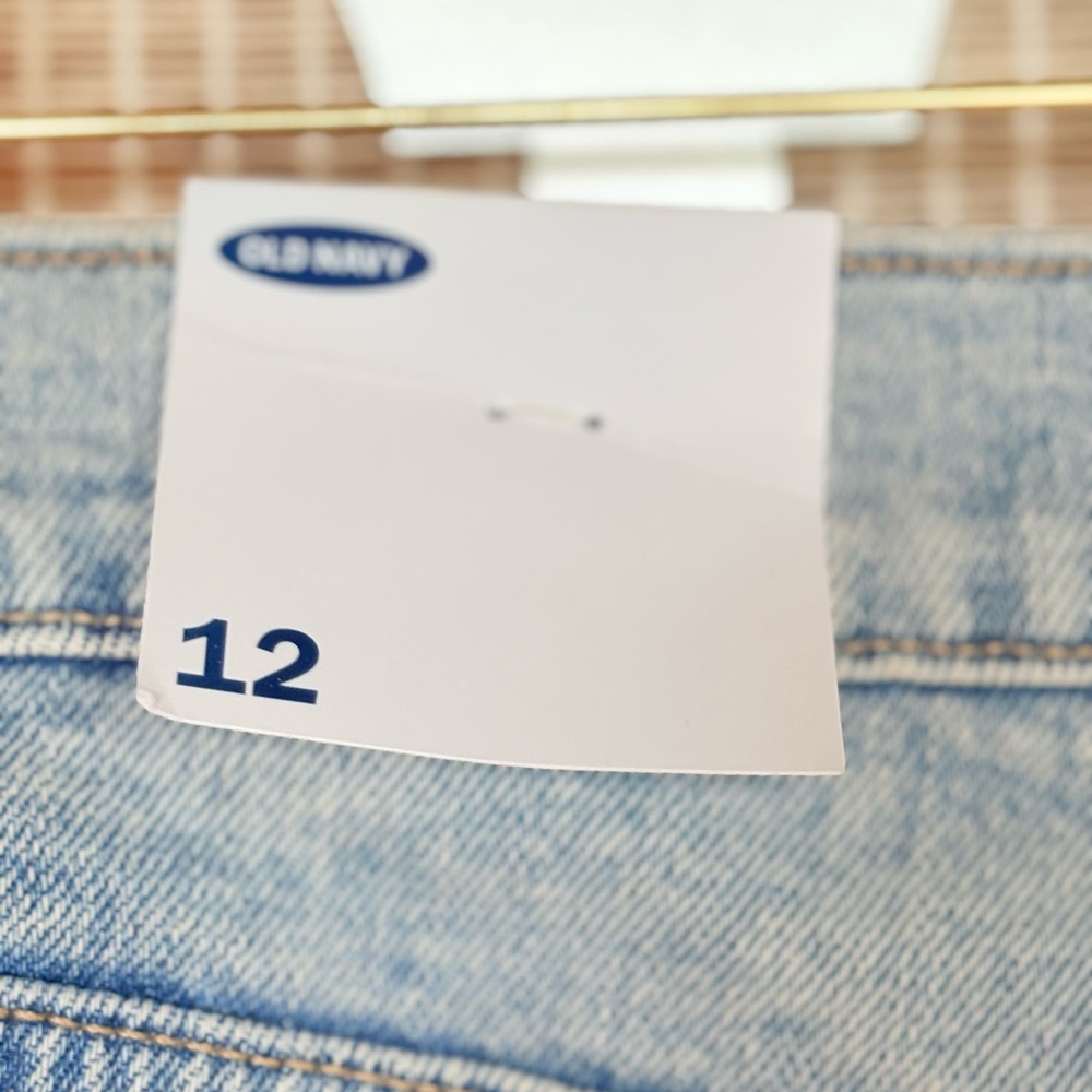 NWT Old Navy Blue Jean Shorts Distressed High-Waisted - Picture 9 of 11
